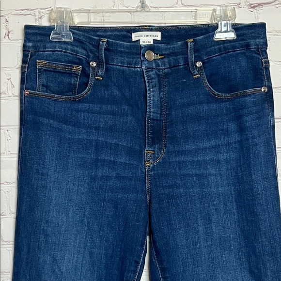 Good American Flare Jeans - Picture 2 of 14